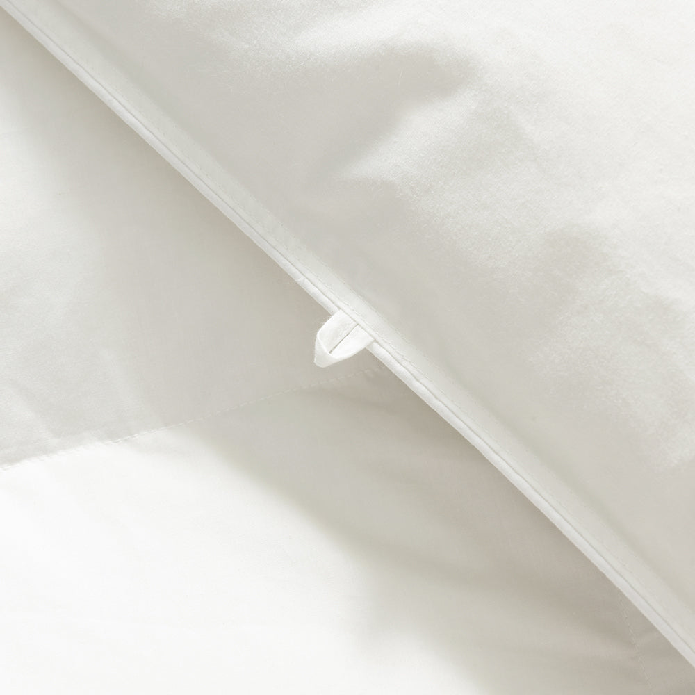 LoopLuxe Down Comforter